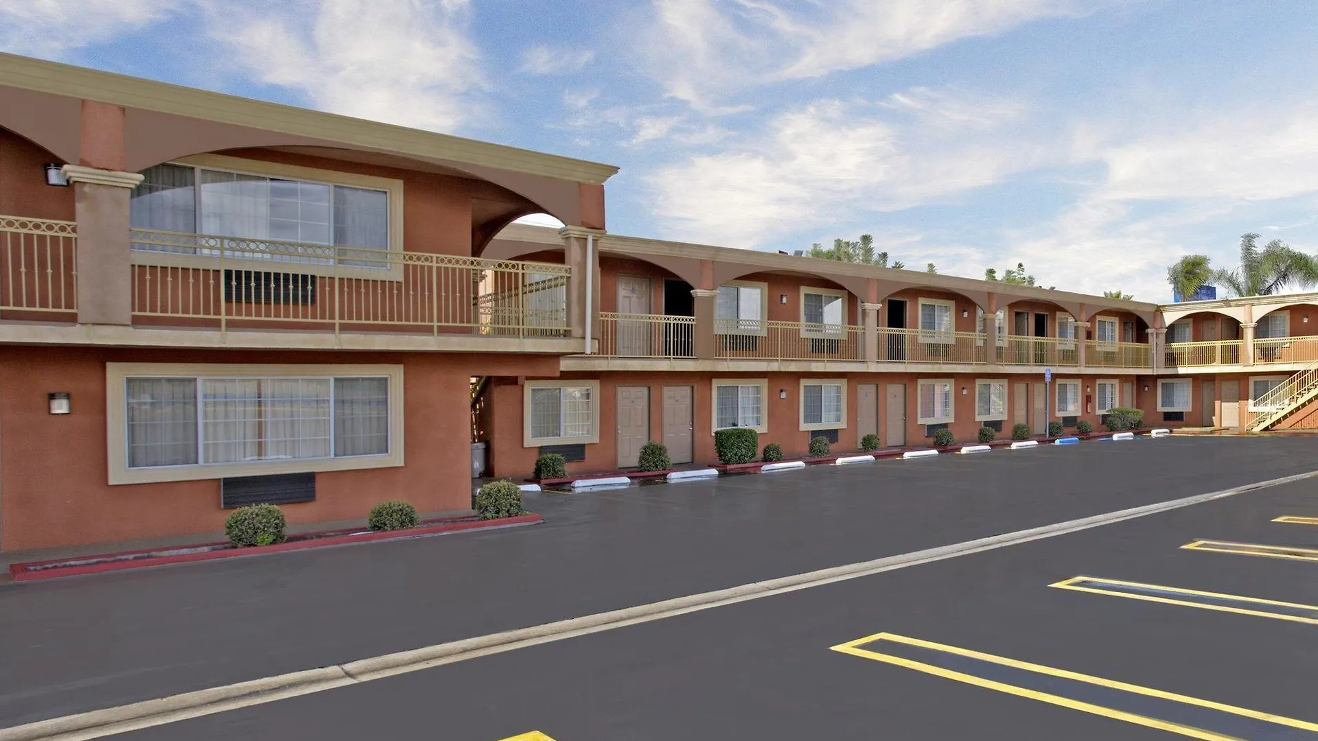 ** Motel Legacy Inn & Suites Anaheim United States